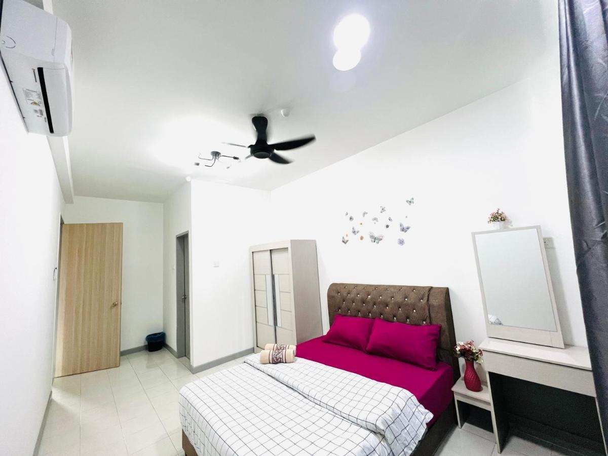 Ureshii Homestay Ladang Tanjung Kuala Terengganu With Pool المظهر الخارجي الصورة